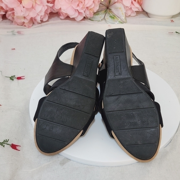 Alfani Wedge Heeled Open Toe Sandals Size 11M - Picture 11 of 11
